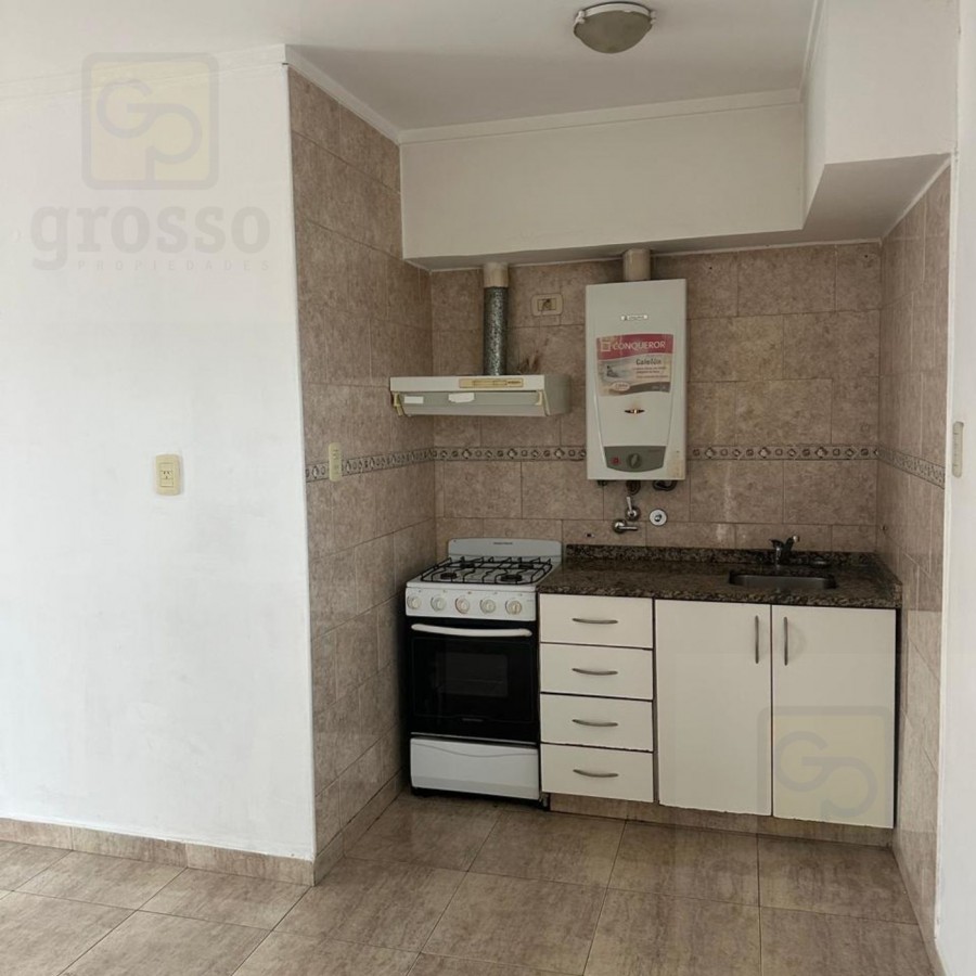 LLERENA 2200