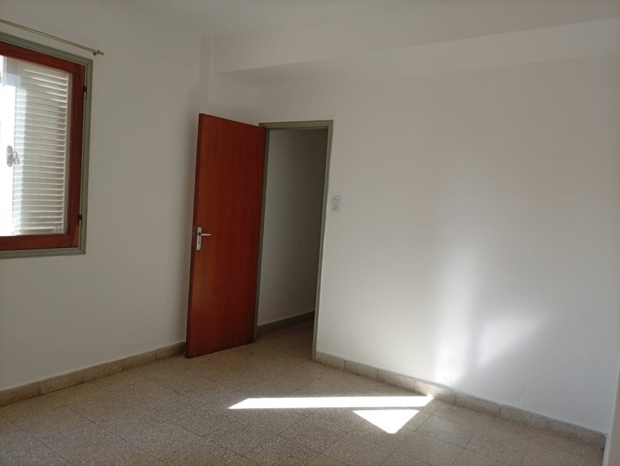 IRIGOYEN FREYRE 2400
