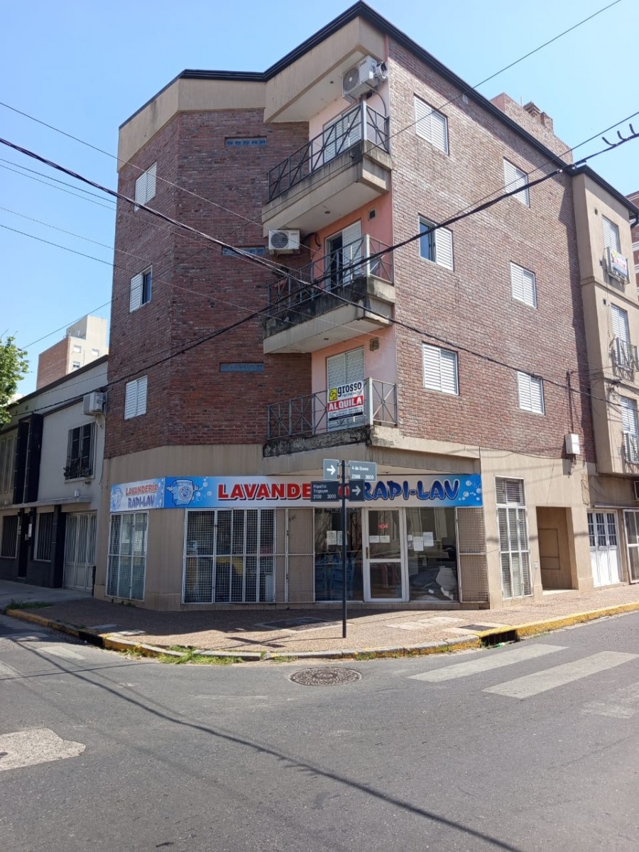 4 DE ENERO 2900