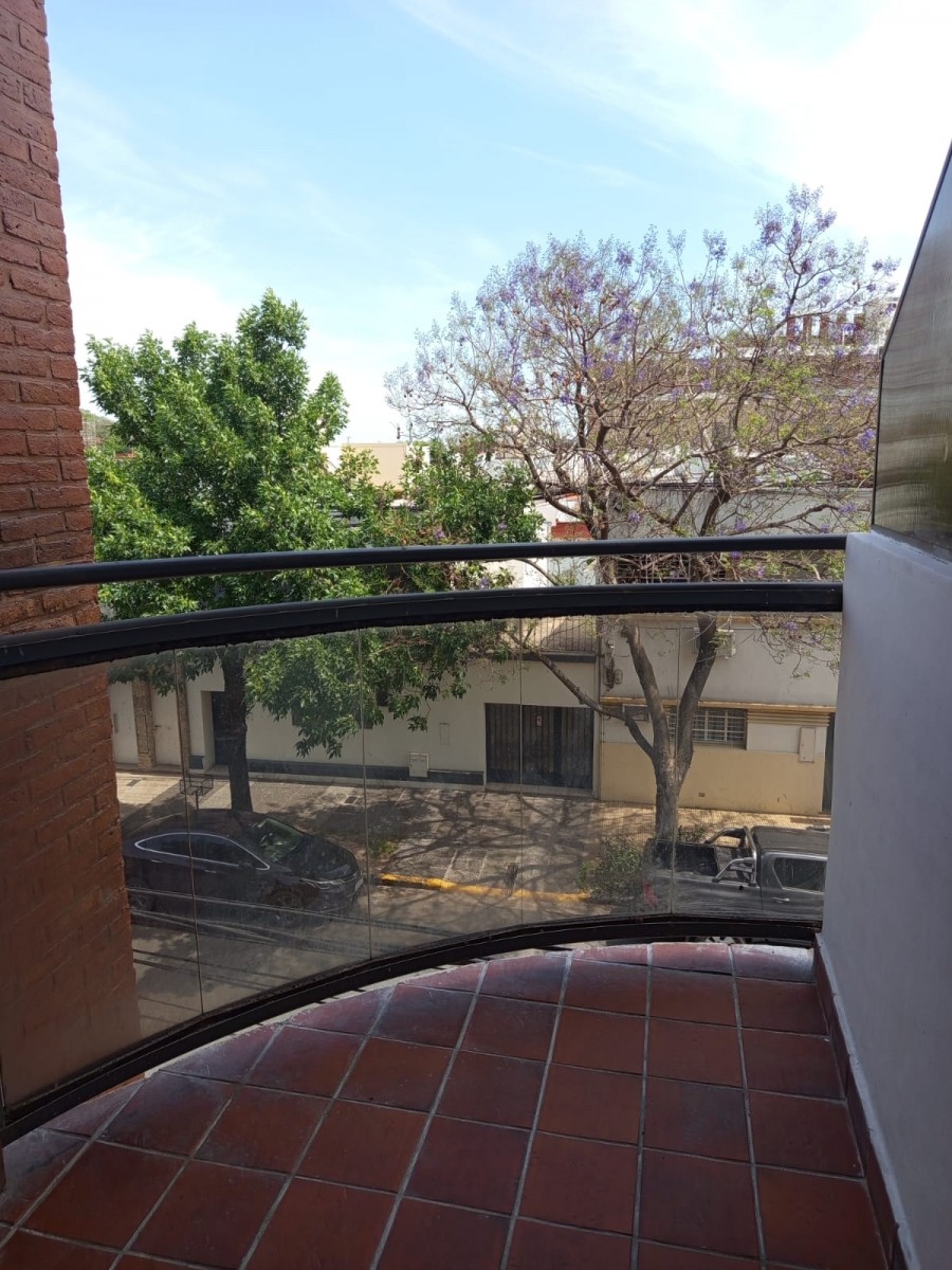 SAN LORENZO 2200