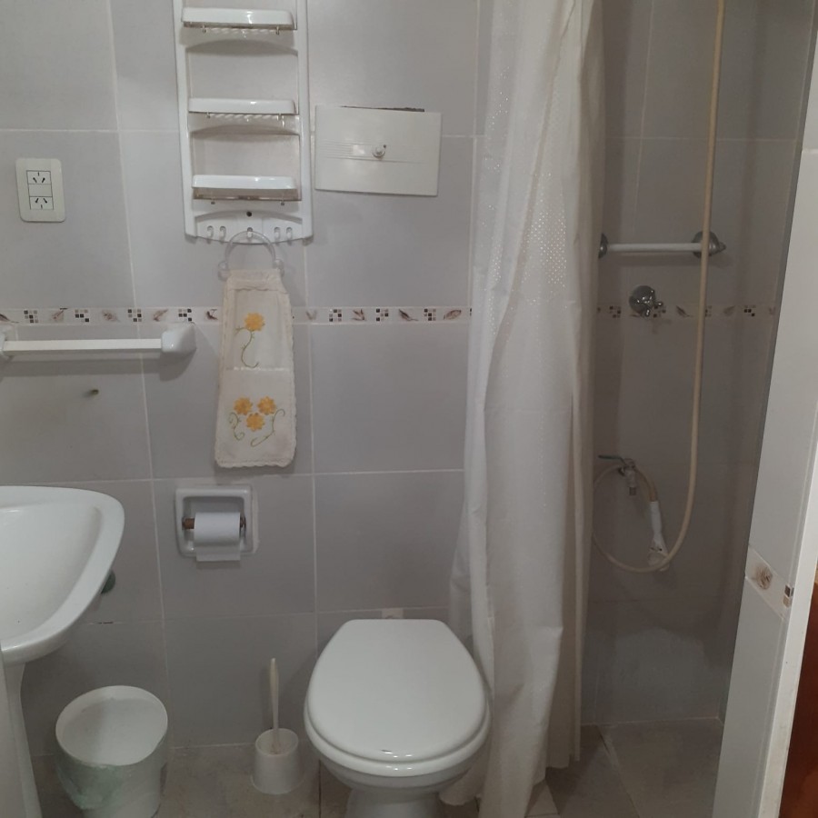 25 DE MAYO 2000 (LAG. PAIVA)