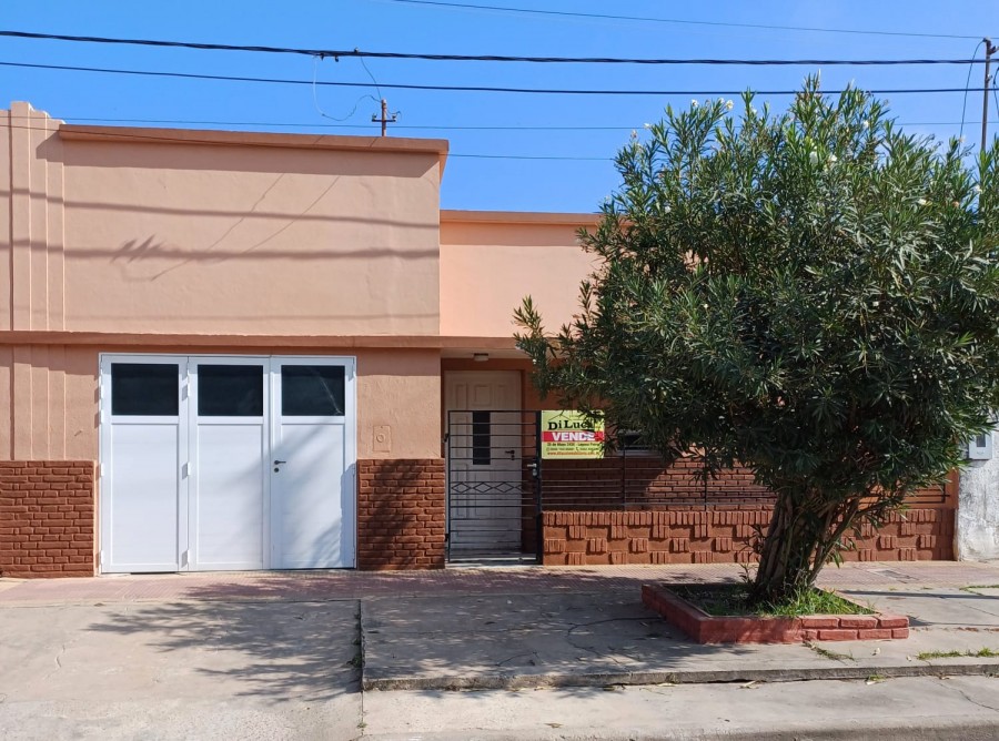 25 DE MAYO 2000 (LAG. PAIVA)