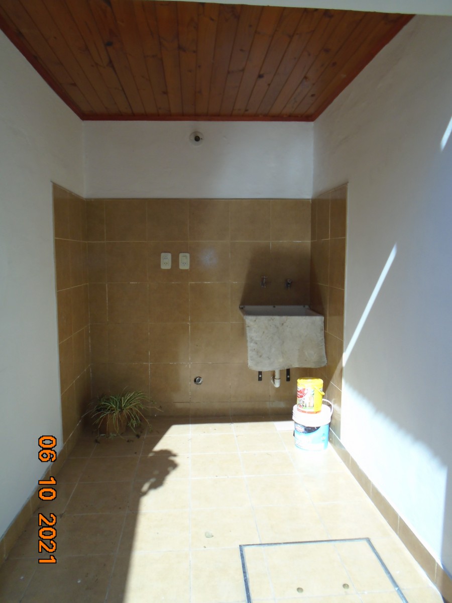 HIPOLITO IRIGOYEN 3100