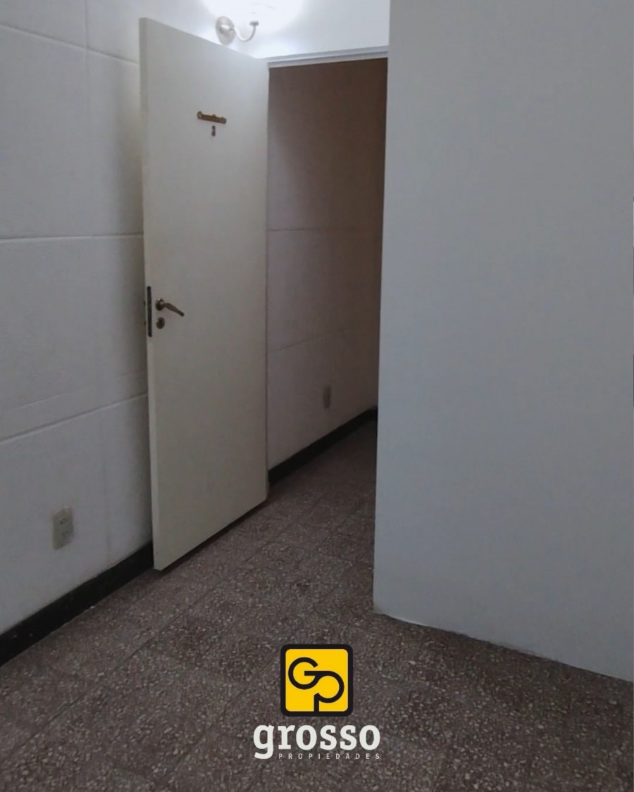 HIPOLITO YRIGOYEN 3400