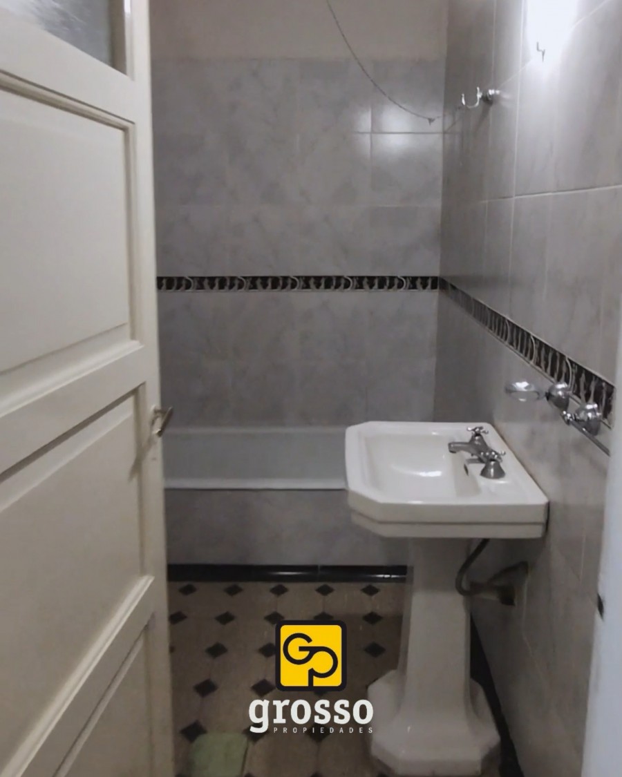 HIPOLITO YRIGOYEN 3400