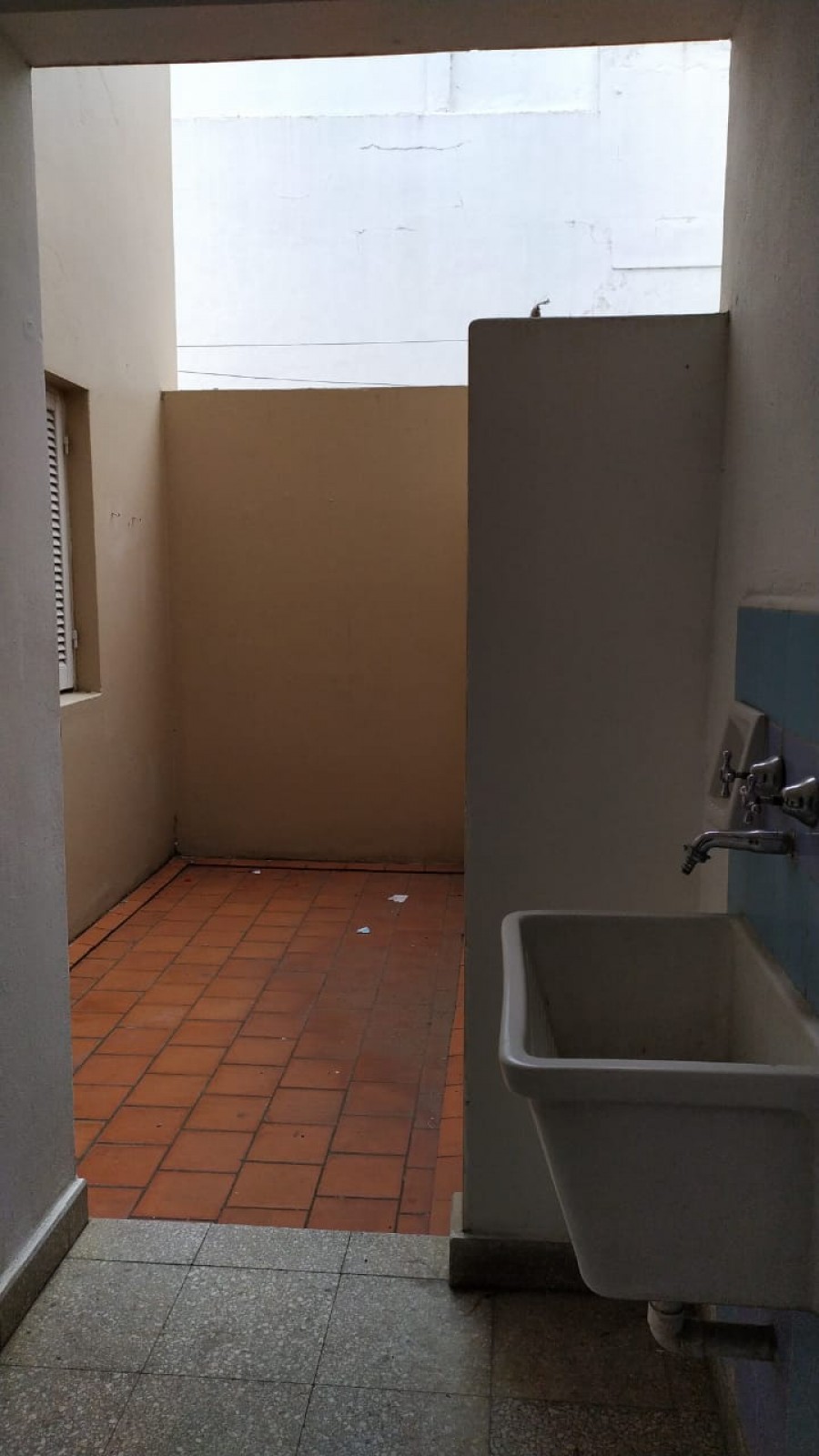 IRIGOYEN FREYRE 2400